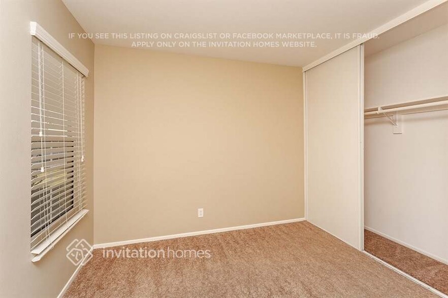 Building Photo - 2175 E Colunga St