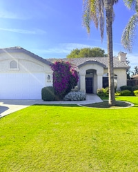 Building Photo - Beautiful Single-family home!