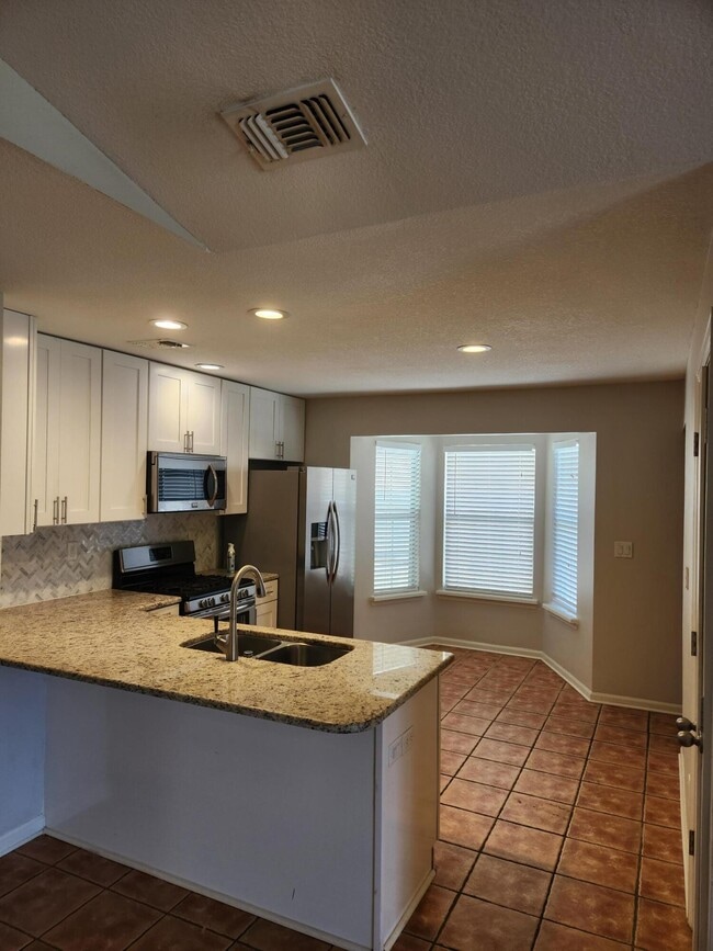 Building Photo - 52 Rue D Honfleur