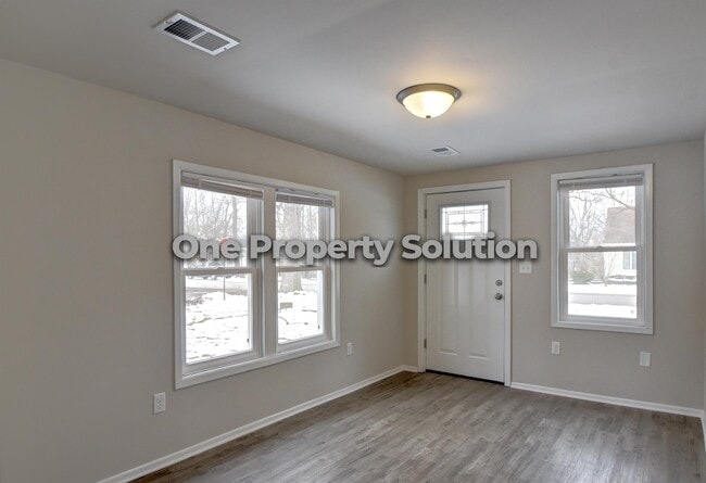 Building Photo - 4589 Hayes St