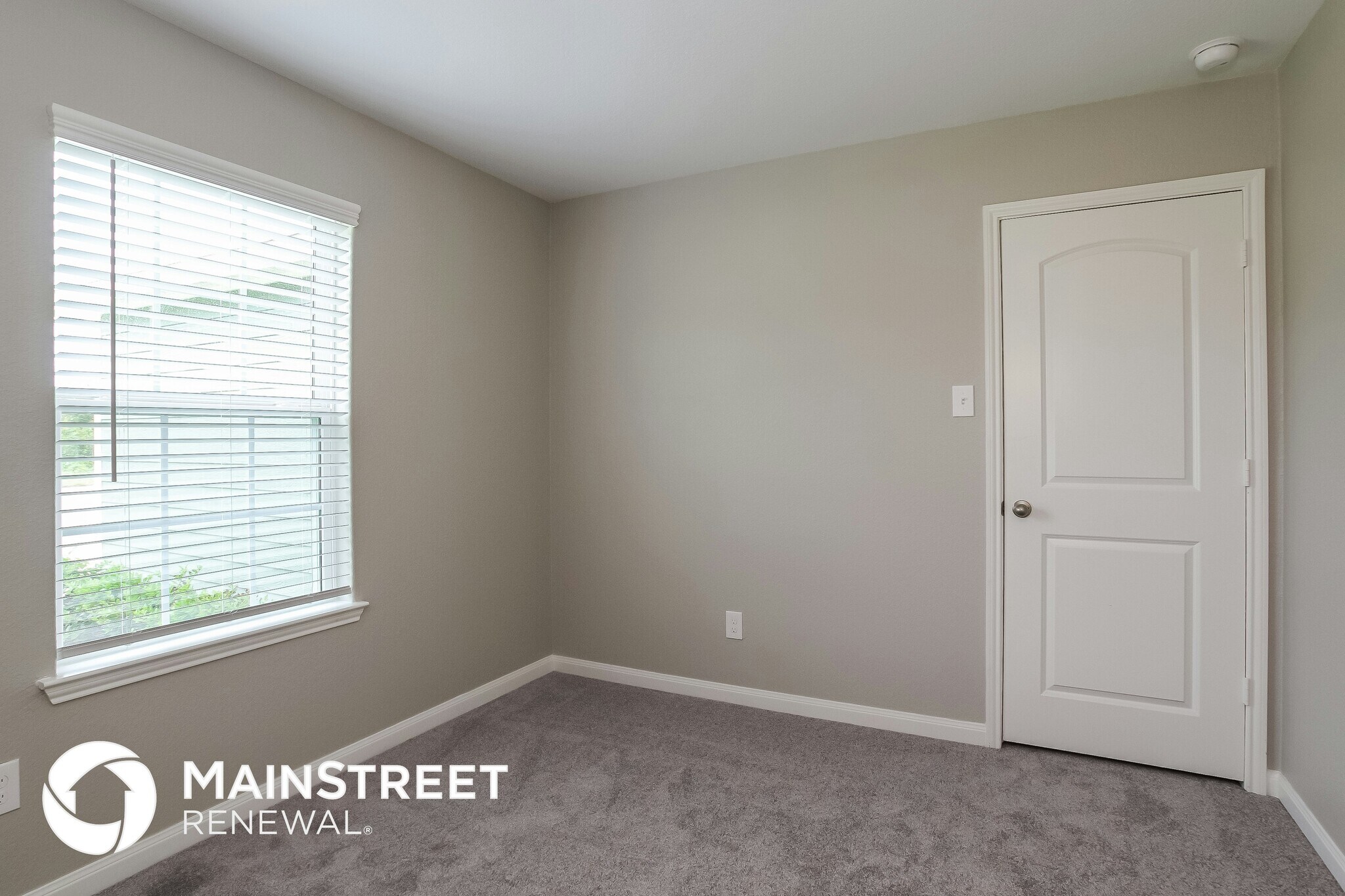 Building Photo - 26323 Michelangelo Dr