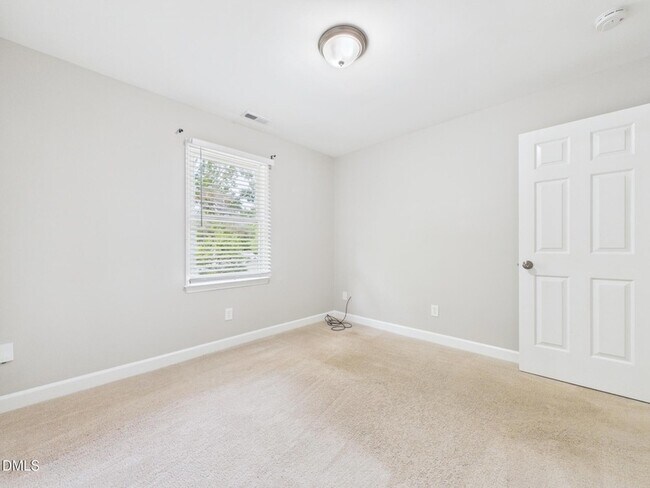 Building Photo - 3516 Casine Ct