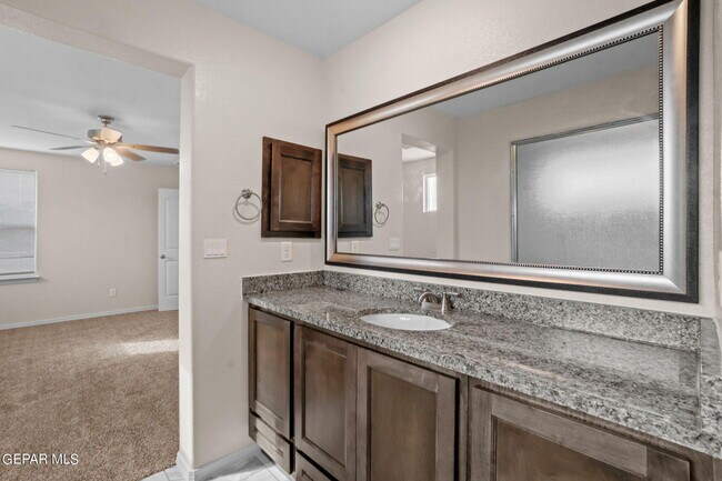 Building Photo - 11506 Summer Dr