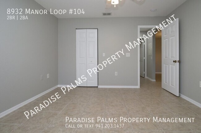 Building Photo - 8932 Manor Loop
