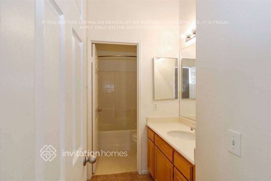 Building Photo - 8935 Niagara Ct