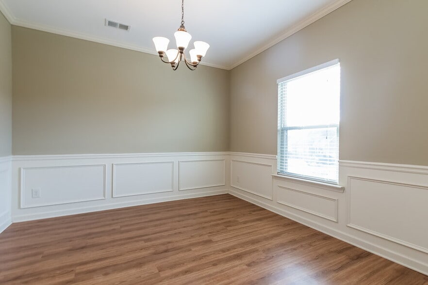 Building Photo - 44 Hamil Ct NW