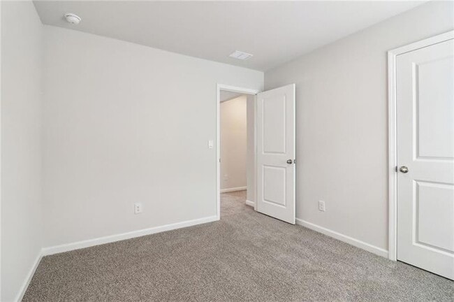 Building Photo - 2759 Aralynn Wy