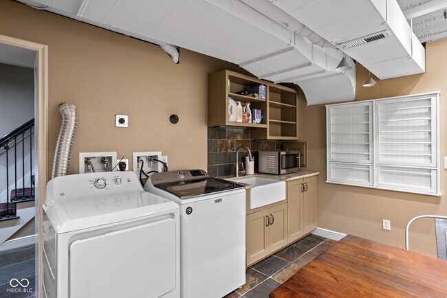 Building Photo - 7777 Spring Mill Rd