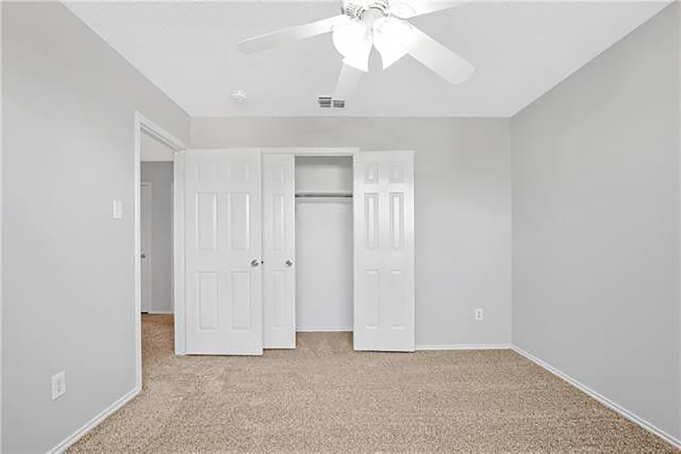 Building Photo - 1419 Windy Meadows Dr
