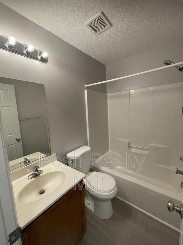 Building Photo - 1409 Randolph Ave