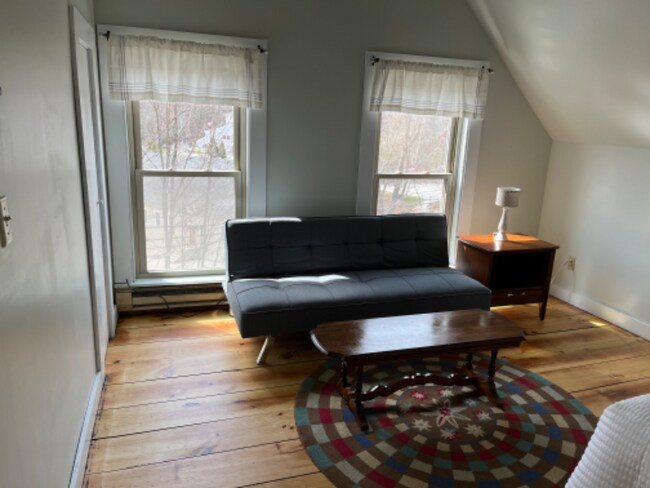 Building Photo - 12 Old Georges Mill Rd