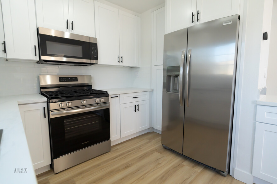 All new appliances - 907 5th