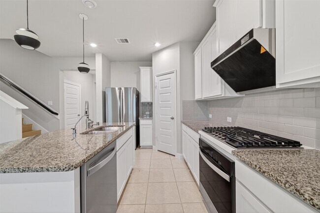 Building Photo - 11215 Pavonia Creek Ct