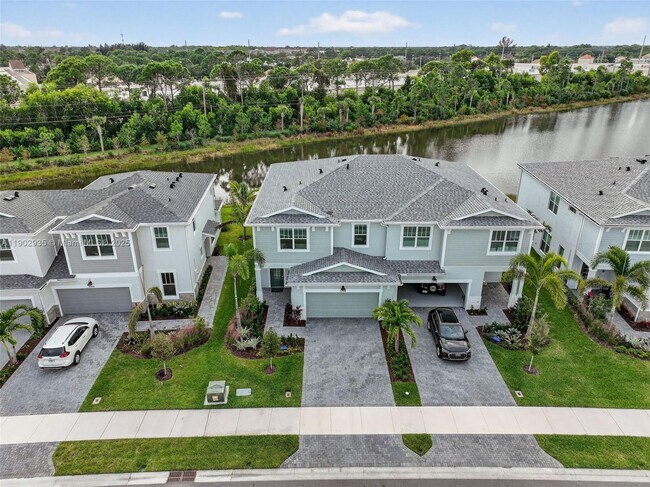 Building Photo - 3508 NW Solange Ct