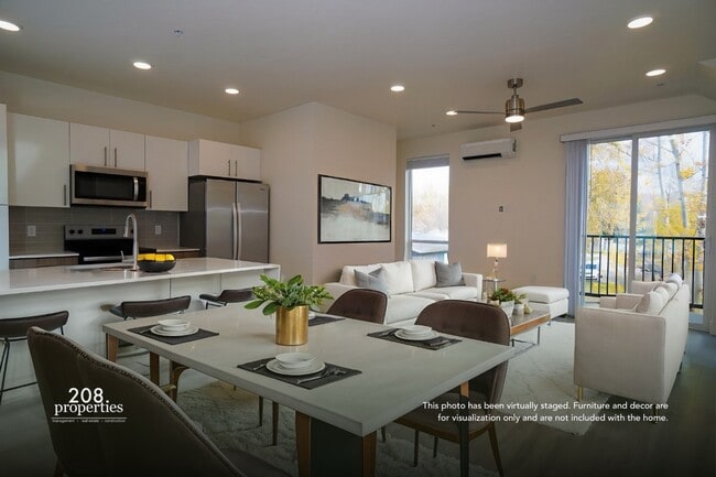 Building Photo - 4613 Iota St