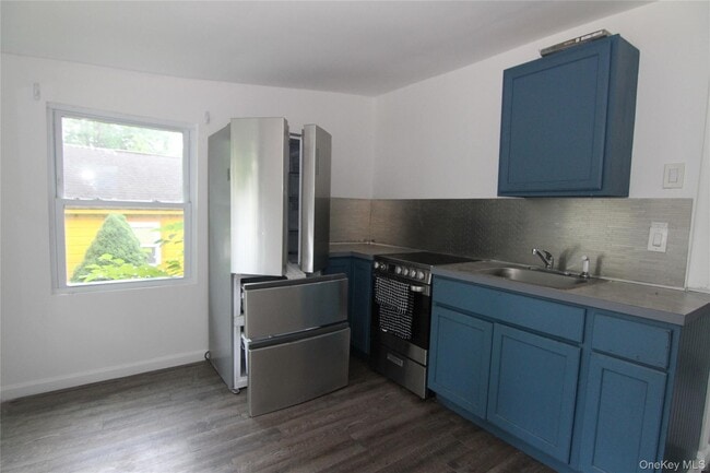 Building Photo - 71 Miller Rd