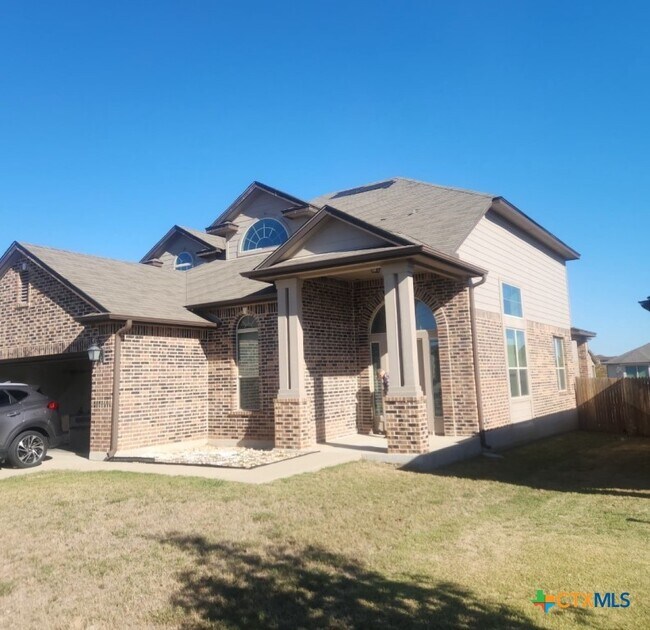 Primary Photo - 1407 Amber Dawn Dr