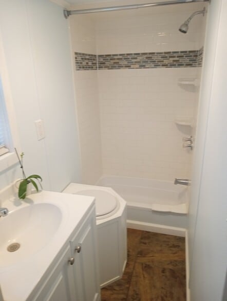 Building Photo - 1340 Pinyon Pl