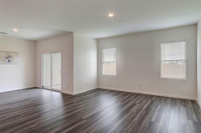Building Photo - 1456 Lake Alpine Trl