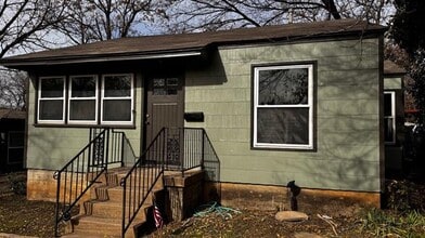 Building Photo - 4358 Lisbon St