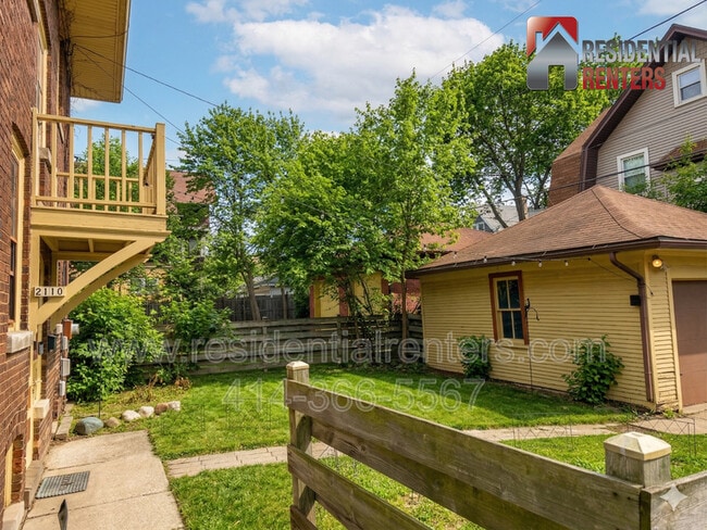 Building Photo - 3002 N Frederick Ave