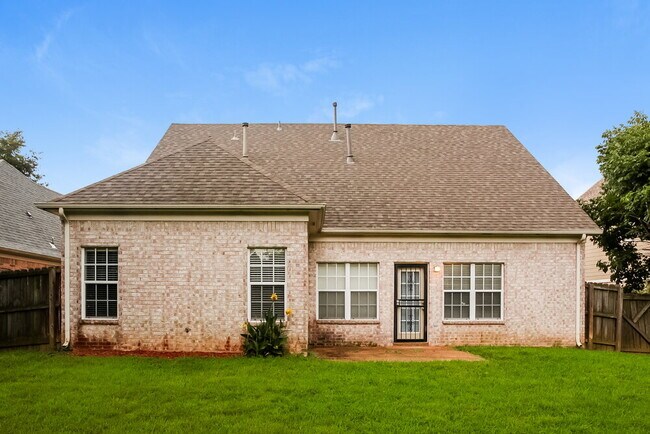 Building Photo - 8116 Fleets Run Dr