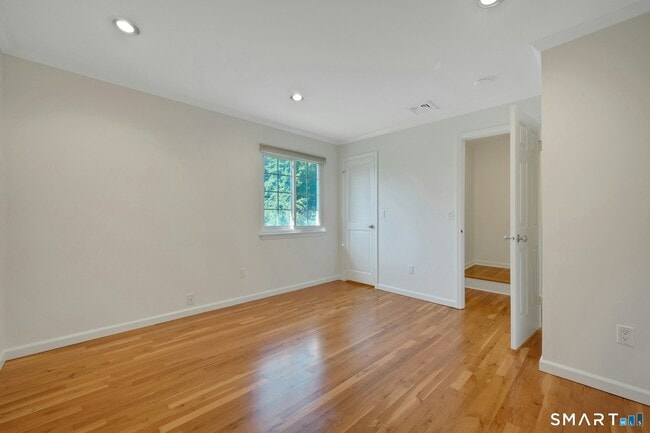 Building Photo - 37 Sheep Hill Rd