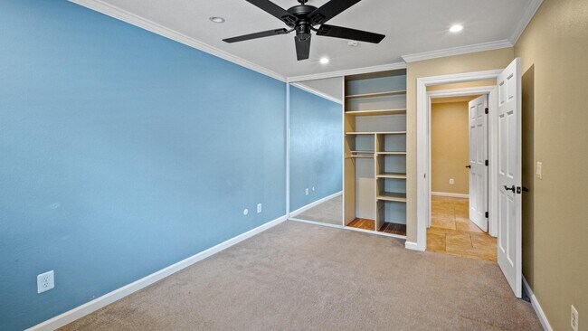 Building Photo - 22 Greengate Ct
