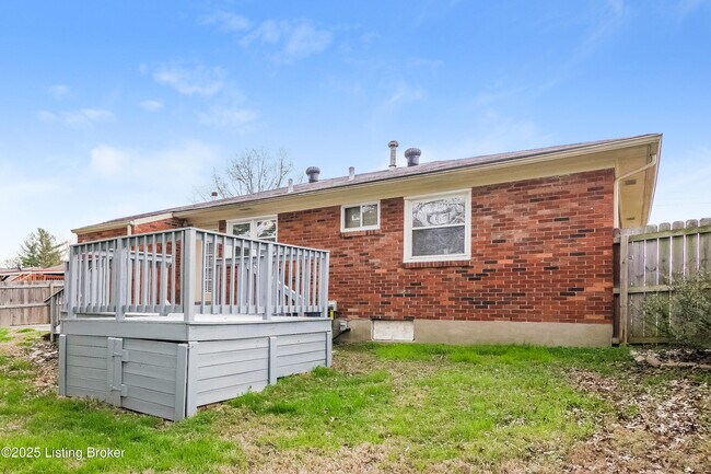 Building Photo - 115 Daryl Ct