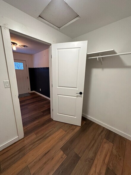 Building Photo - 1070 Lusters Gate Rd