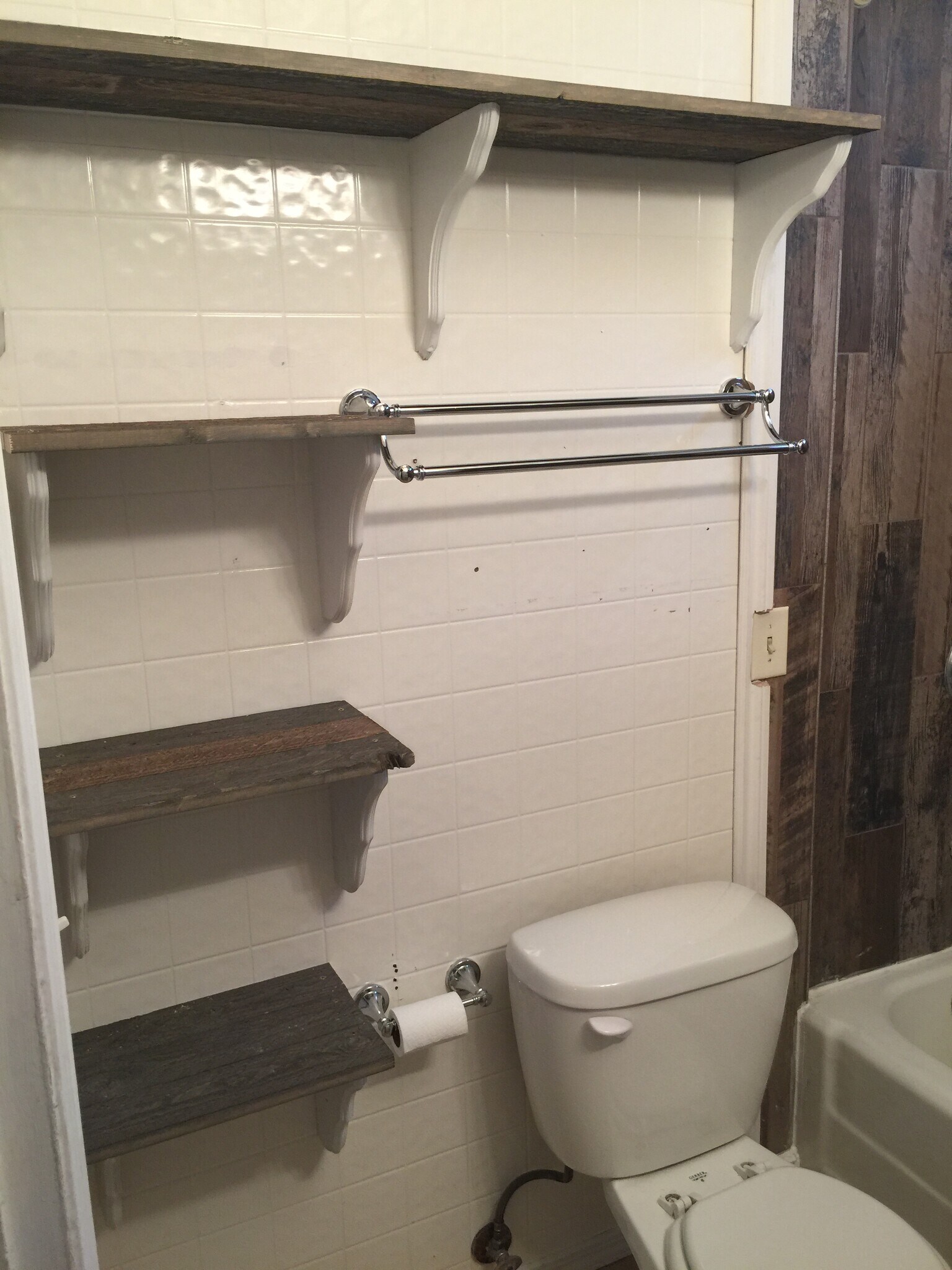 Building Photo - 13304 NE Glisan St