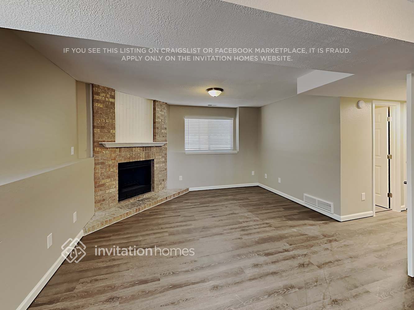 Building Photo - 3451 Mountainside Dr