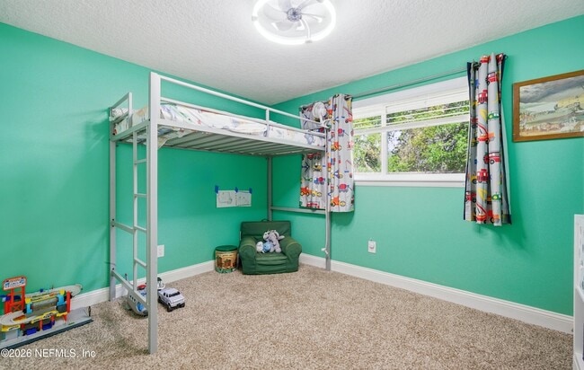 Building Photo - 972 Dostie Cir