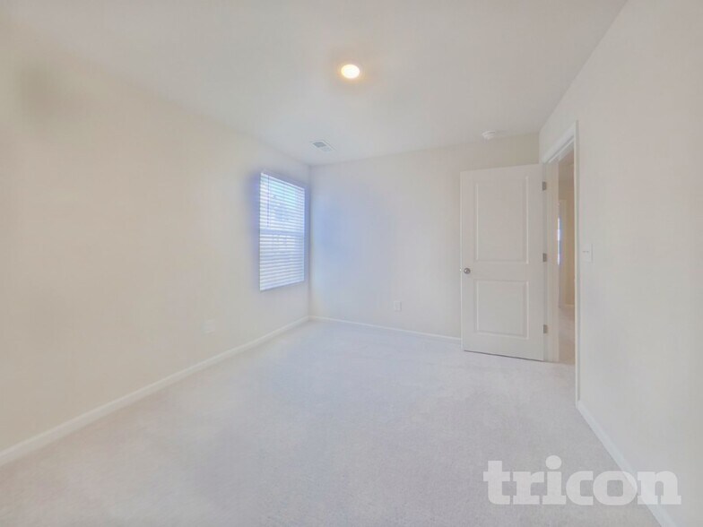 Building Photo - 3093 Whispering Willows Ct