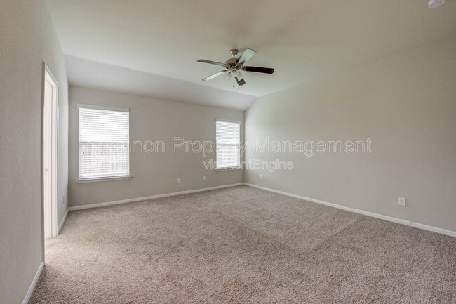 Building Photo - 8002 Carillon Way