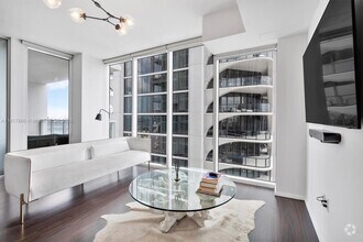 Building Photo - 1040 Biscayne Blvd