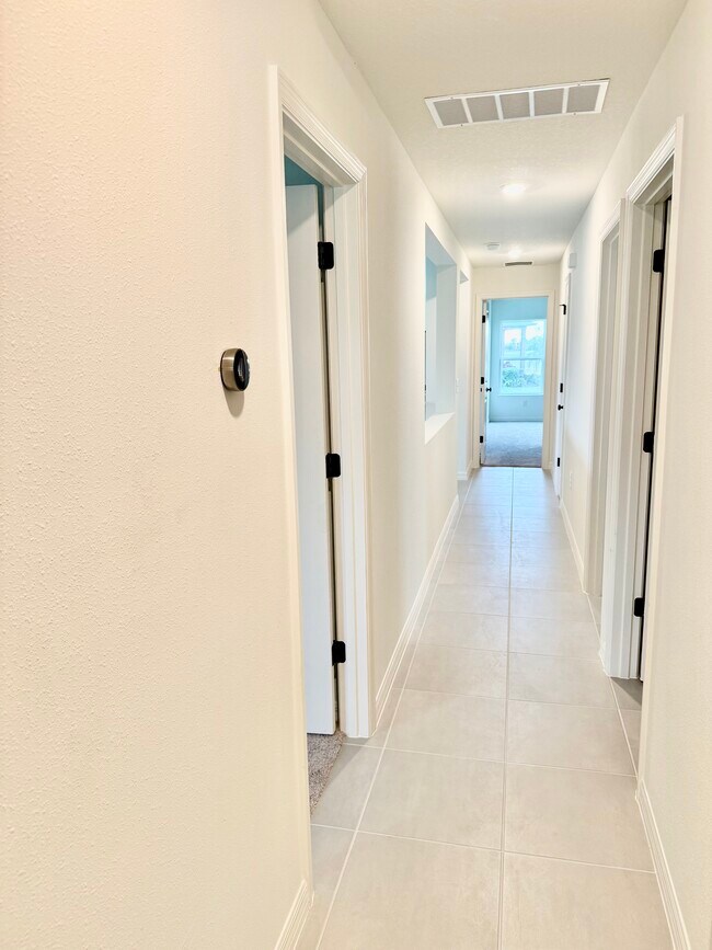 Building Photo - 10468 Wet Marsh Cv