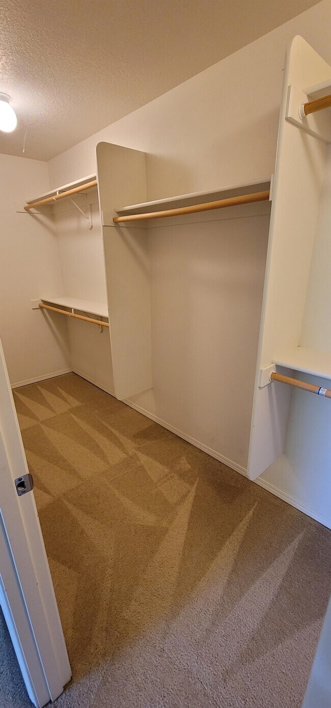 Building Photo - 17077 NW Elk Run Dr