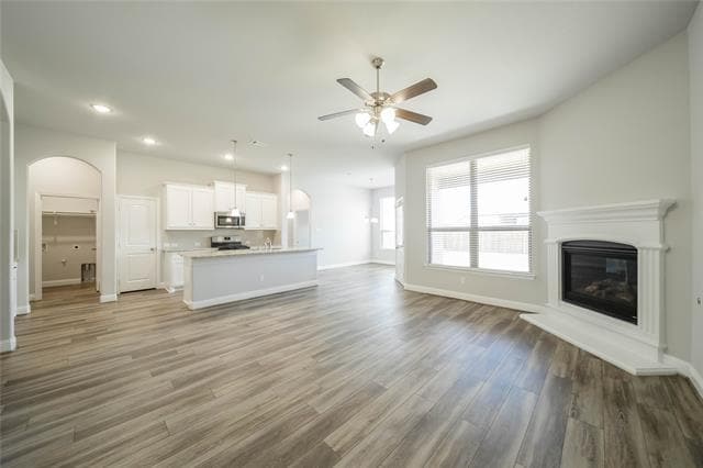 Building Photo - 309 Arbury Dr