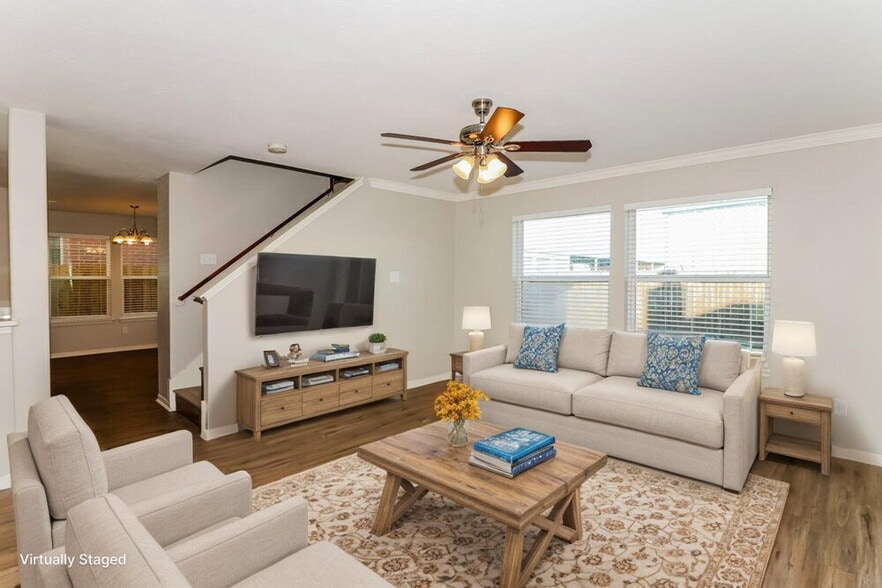 Building Photo - 2406 Glenholly Park Dr