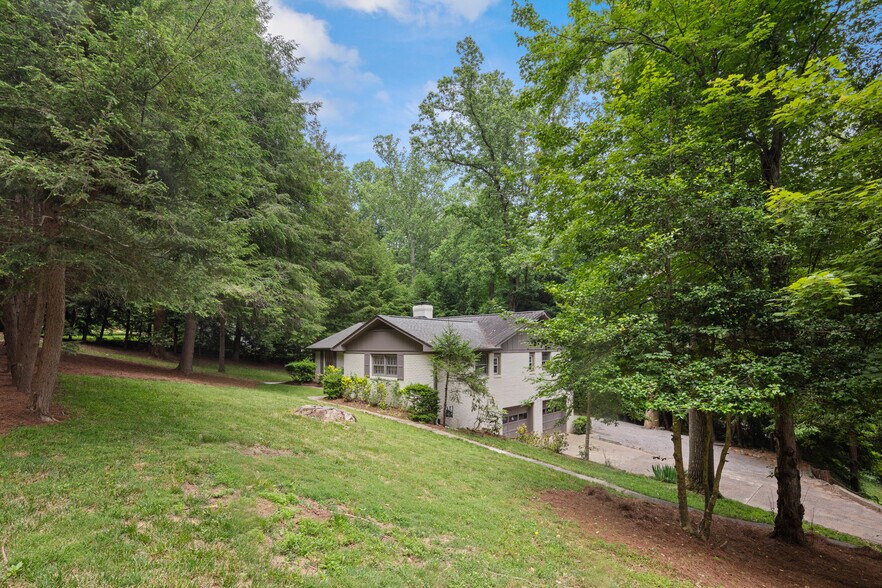 Photos 31-43 Exterior - 116 Overlook Rd