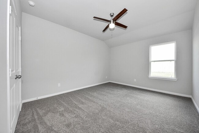Building Photo - 288 Buckskin Dr
