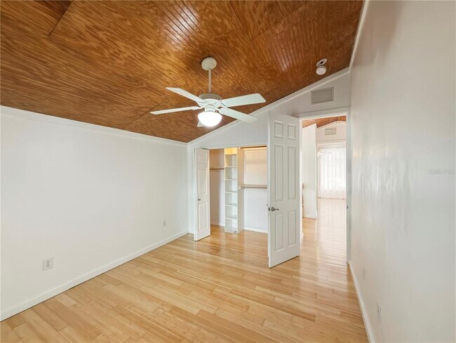 Building Photo - 211 E 131st Ave