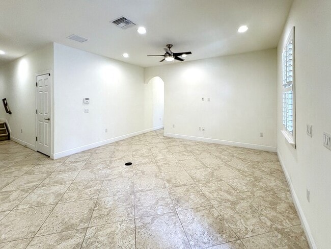 Building Photo - 5808 Yeats Manor Dr