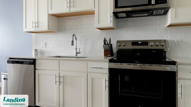 Building Photo - 870 SE 47th Terrace