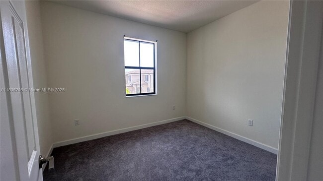 Building Photo - 3368 W 108th St