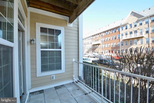 Building Photo - 2701 Bellforest Ct