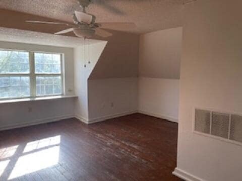 Building Photo - 401 W Worley St