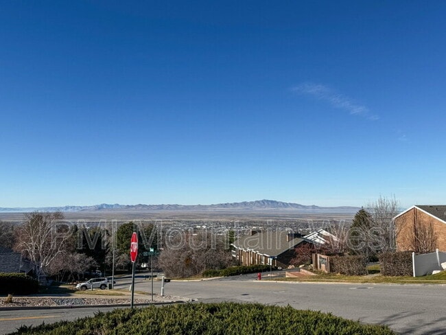 Building Photo - 1123 S 1500 E