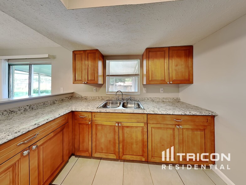 Building Photo - 1212 Citrus Hill Ct